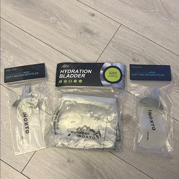 Hydration Pack Backpack - Picture 7 of 7